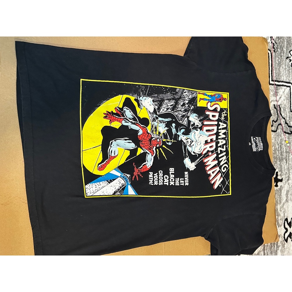 Marvel Comics Spider-Man Black Cat Graphic Print Tee‎ T-Shirt L - Picture 7 of 8